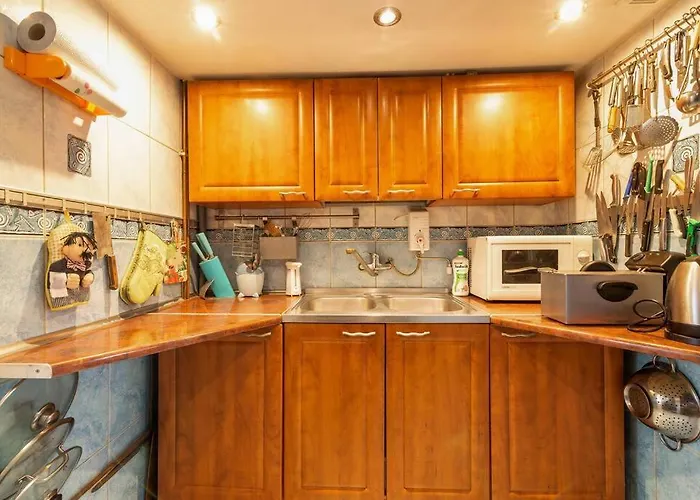 Big House With Sauna, 25-metre From The