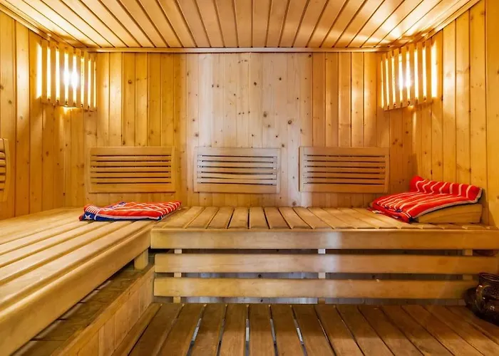 Дом отдыха Big House With Sauna, 25-metre From The